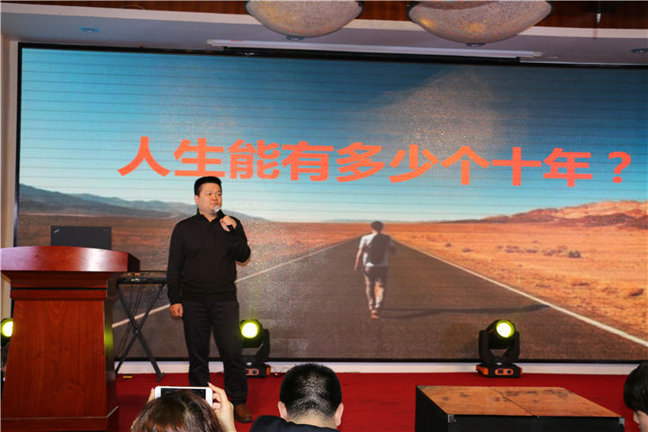 江總2_副本.jpg 江總2_副本.jpg