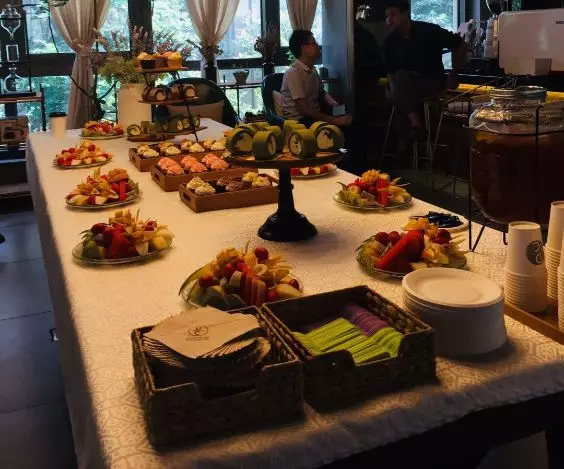 排隊網杭州站餐飲“會員營銷”私享會落幕,美食、營銷、揭牌一個都不少(圖1) 排隊網杭州站餐飲“會員營銷”私享會落幕,美食、營銷、揭牌一個都不少(圖1)