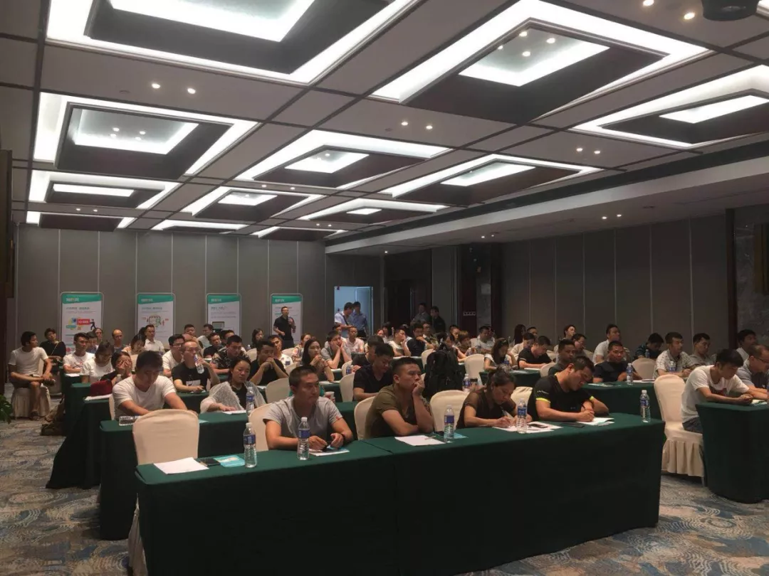 長沙餐飲營銷會結束,排隊網大咖解析新一代儲值方案(圖3)