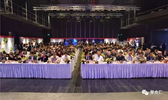 熱烈祝賀我司董事長江浩南當選為深圳市餐飲商會第一屆副會長(圖1)